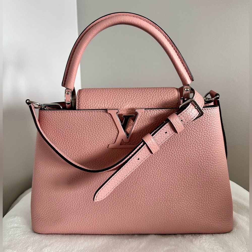Authentic Louis Vuitton Capucines MM Magnolia Pink purse